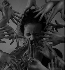 با فرافکنی‌های مداوم چه کنیم؟